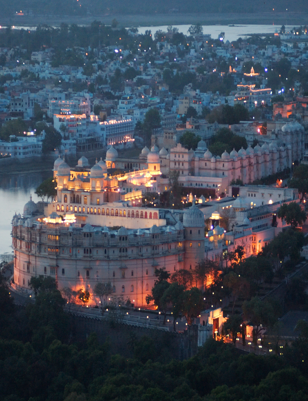 Jaisalmer to Udaipur - Lake Palace